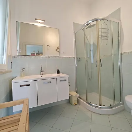L22 - Vicino Al Mare Con Giardino E Posto Auto Apartamento